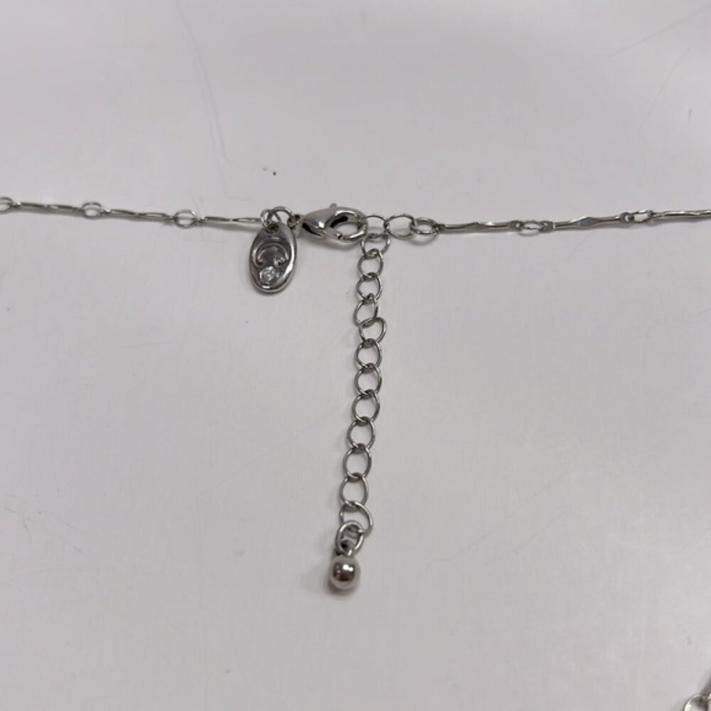 Necklace - Picture 2 of 3